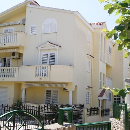 Apartments Marta - Zadar - Near The Sea Екстериор снимка