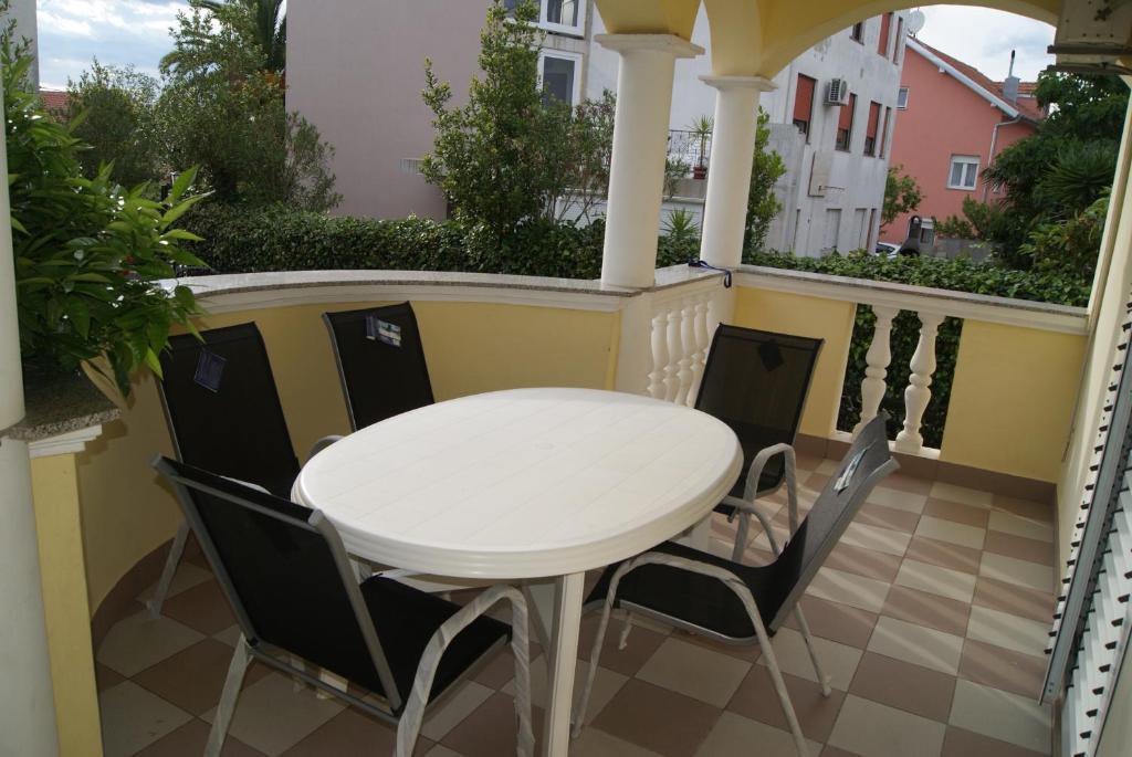 Apartments Marta - Zadar - Near The Sea Стая снимка